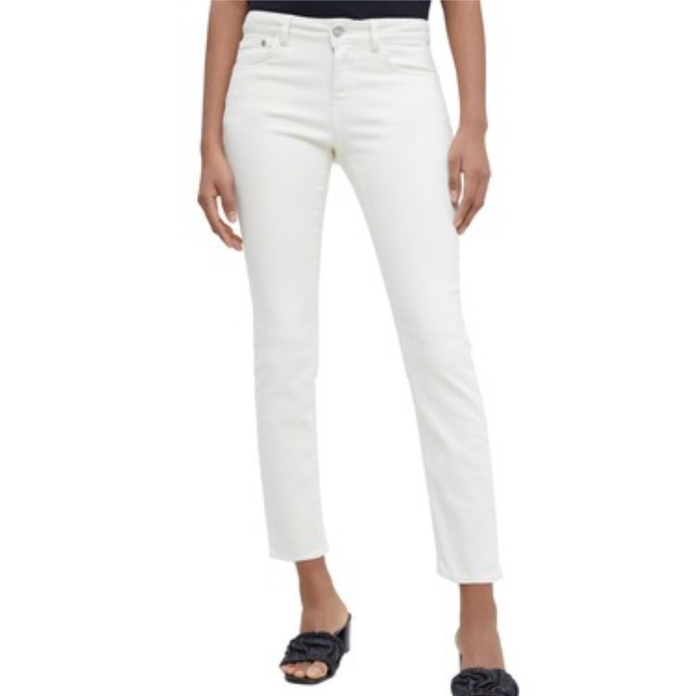 CLOSED DENIM WHITE BAKER JEANS SIZE 26